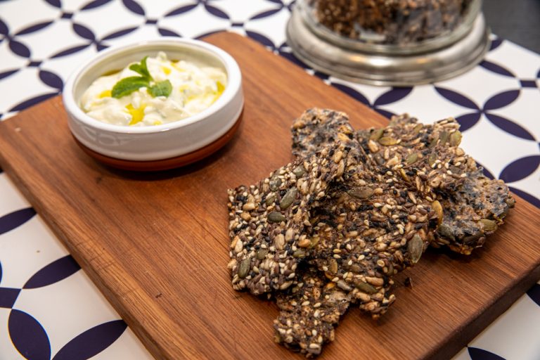 easy seeded crackers served with a dip